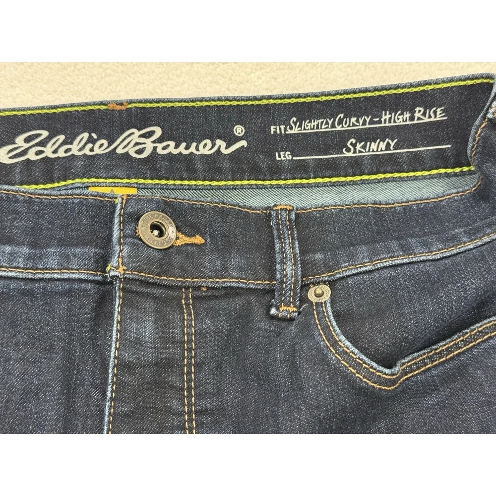Eddie Bauer Slightly Curvy Straight‎ Leg Blue Jeans Size 10